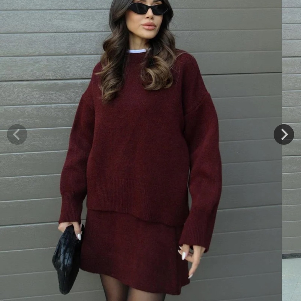 Ohrose Knit Sweater and Skirt Set Small
